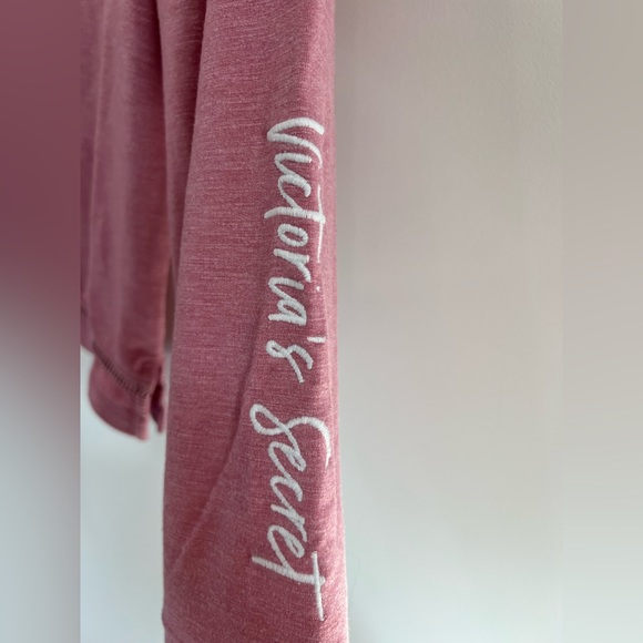Victoria’s Secret Long Sleeve‎ shirt Dark Pink Size Small - Picture 5 of 8